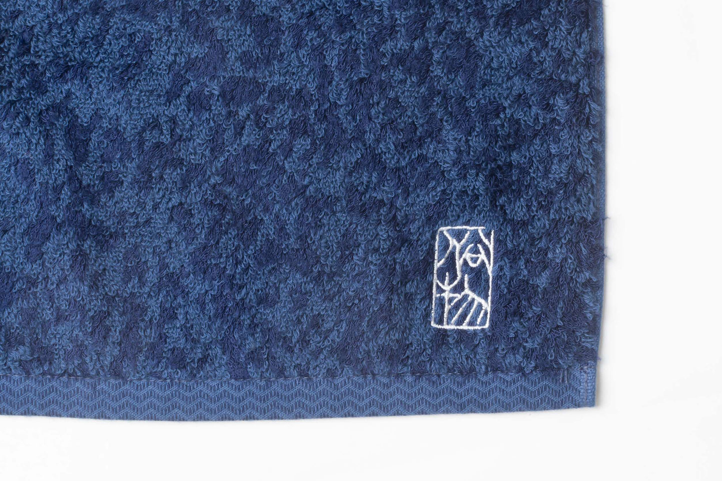 「俗物」刺繍入りオーガニックタオル